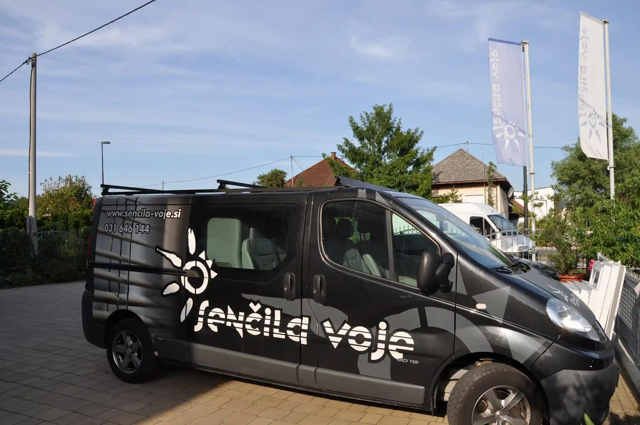 Senčila Voje kombi